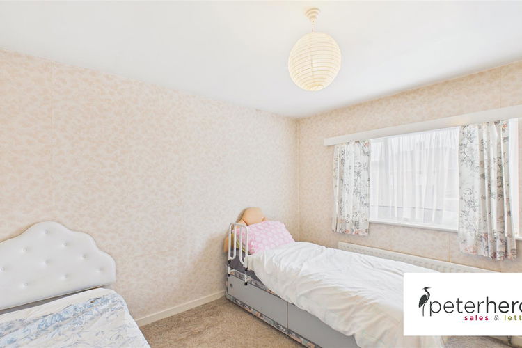 Bedroom 2 - Picture 9 of 13