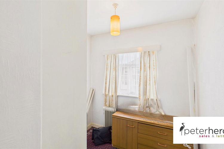 Bedroom 3 - Picture 10 of 13