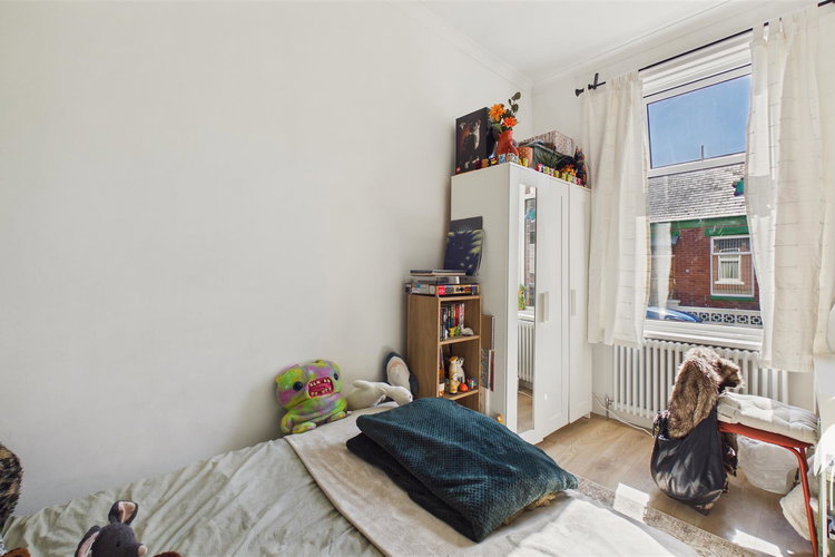 Bedroom 3 - Picture 11 of 18