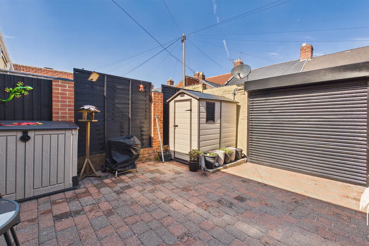 Outside - Picture 17 of 18