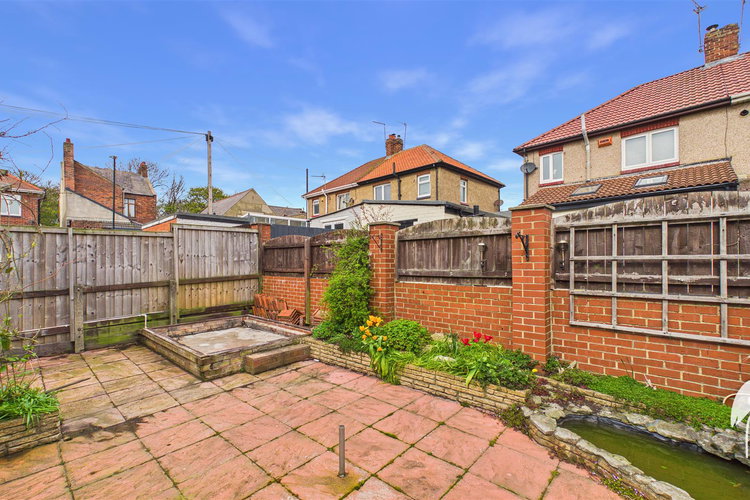 Outside - Picture 23 of 25