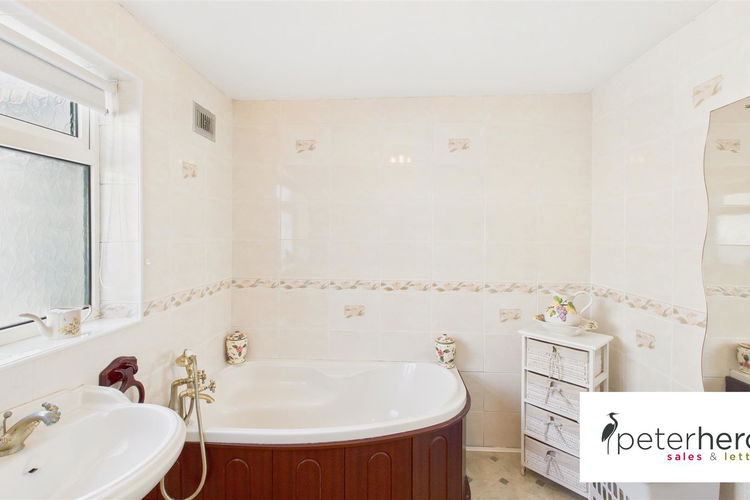 Bathroom - Picture 8 of 14