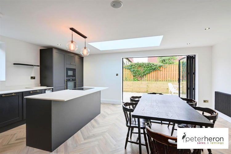 Open Plan Kitchen, Dining And Family Area - Picture 5 of 27