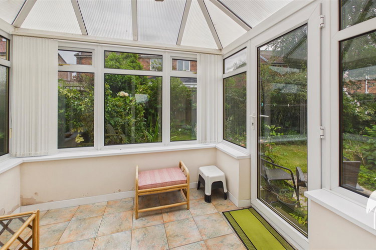 Conservatory - Picture 6 of 18