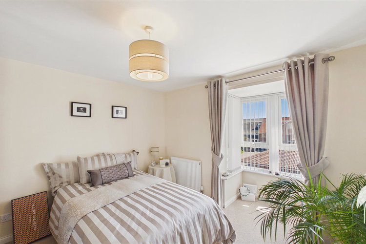 Bedroom 2 - Picture 22 of 33