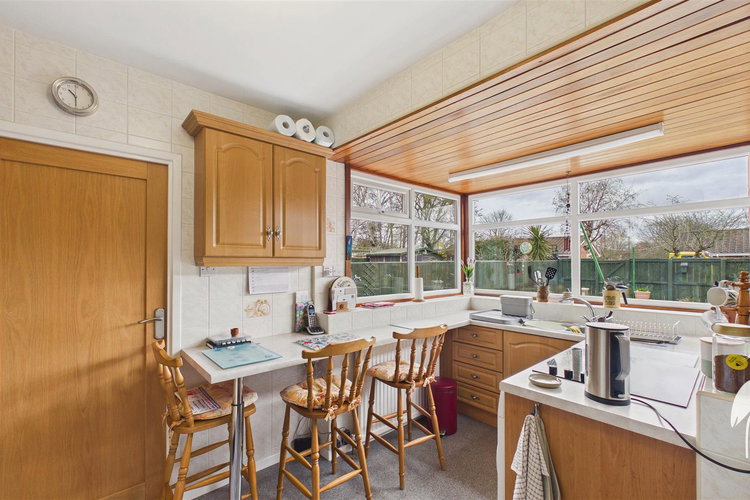 Breakfasting Kitchen - Picture 9 of 28