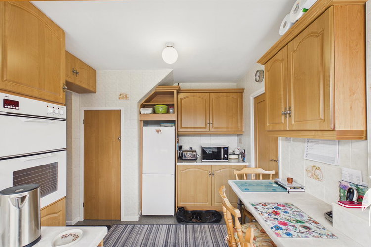 Breakfasting Kitchen - Picture 11 of 28