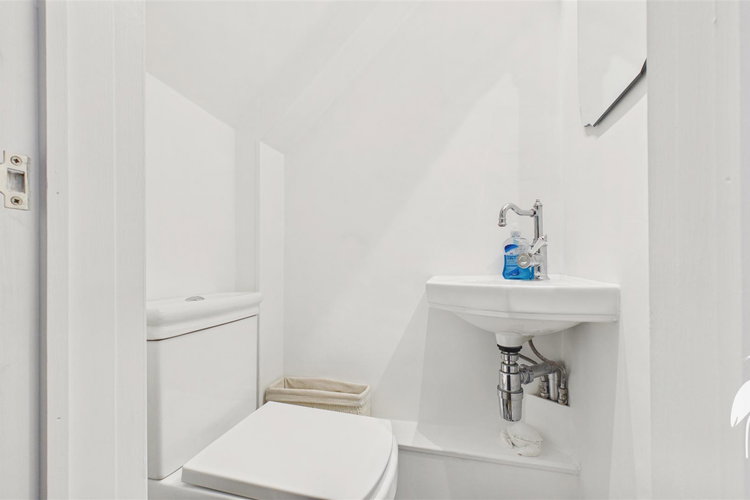 Cloakroom/WC - Picture 16 of 30