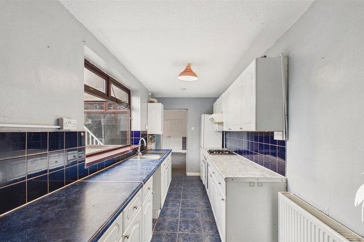 Kitchen - Picture 8 of 18