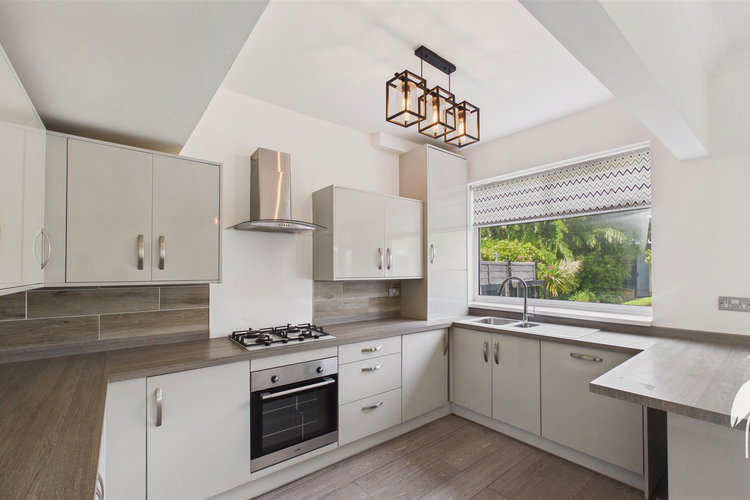 Open Plan Kitchen & Dining Area - Picture 15 of 36