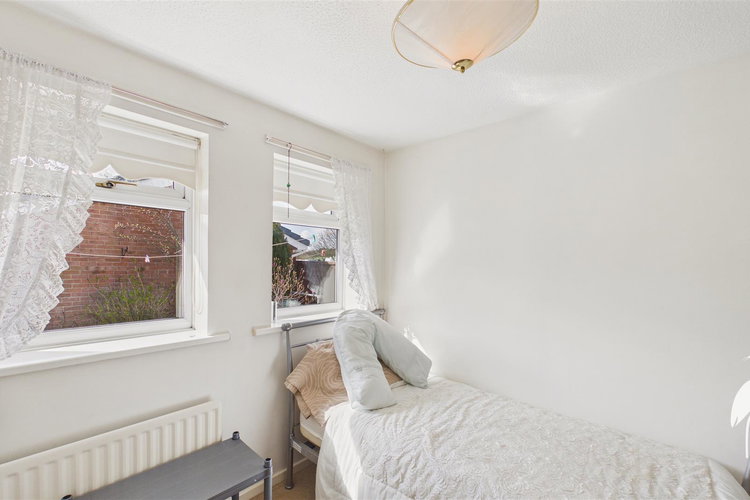 Bedroom 2 - Picture 11 of 19