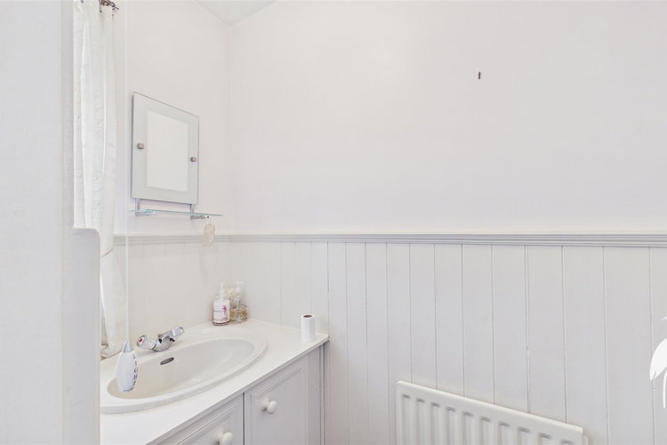 Cloakroom/WC - Picture 16 of 19