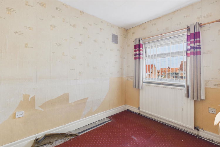 Bedroom 3 - Picture 12 of 15