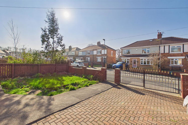 Outside - Picture 15 of 15