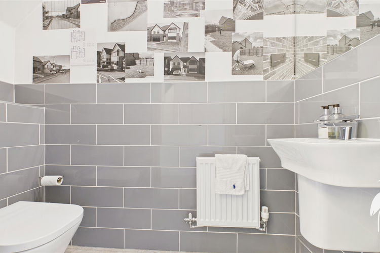 Cloakroom/WC - Picture 12 of 38