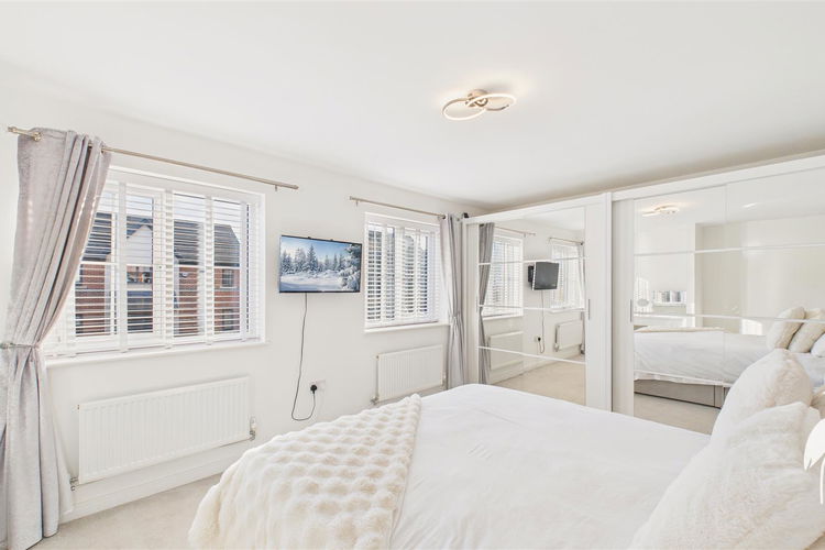 Bedroom 2 - Picture 23 of 38