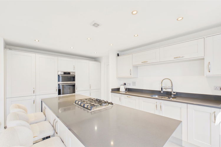 Dining Kitchen - Picture 6 of 38