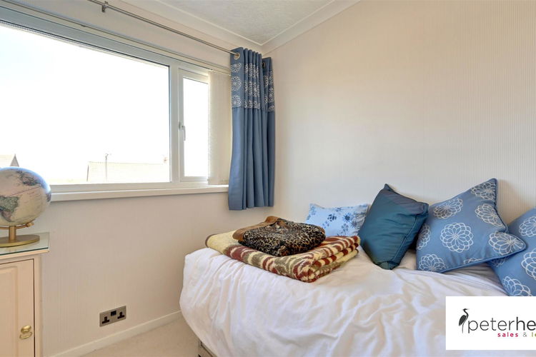 Bedroom 3 - Picture 16 of 20