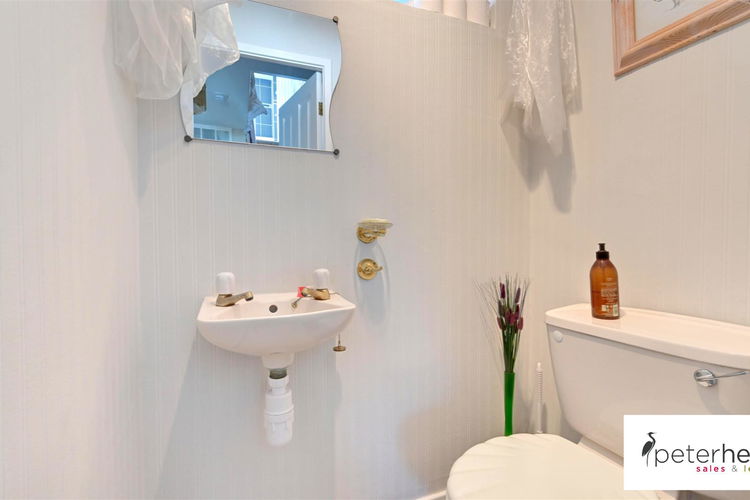 Cloakroom/WC - Picture 8 of 20