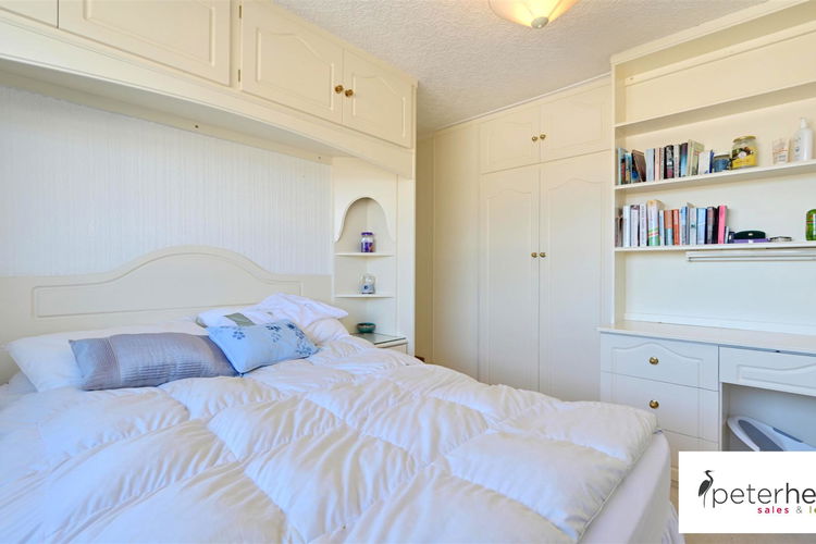 Bedroom 1 - Picture 11 of 20