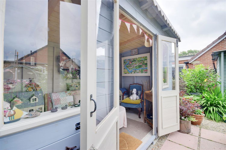 East Boldon Road, Sunderland, Tyne & Wear, SR6 7ST £295,000 from Peter