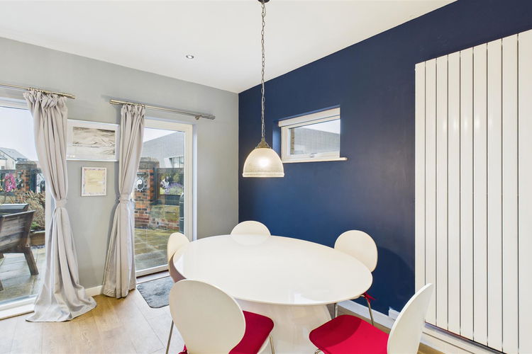 Open Plan Kitchen & Living Area - Picture 3 of 33