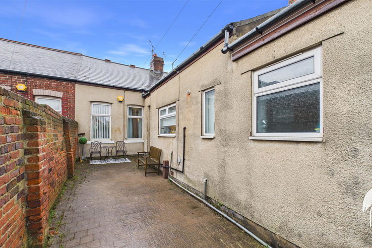 Outside - Picture 13 of 13