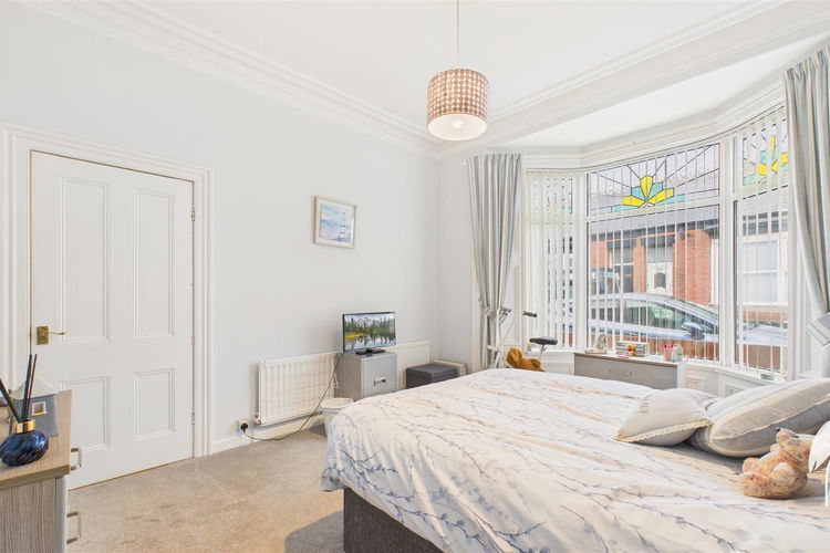 Bedroom 1 - Picture 8 of 13