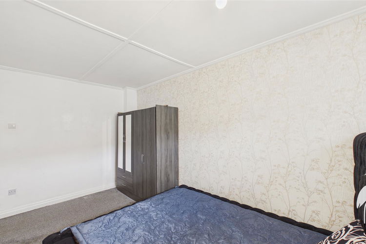 Bedroom 2 - Picture 11 of 16