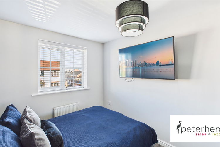 Bedroom 2 - Picture 23 of 37