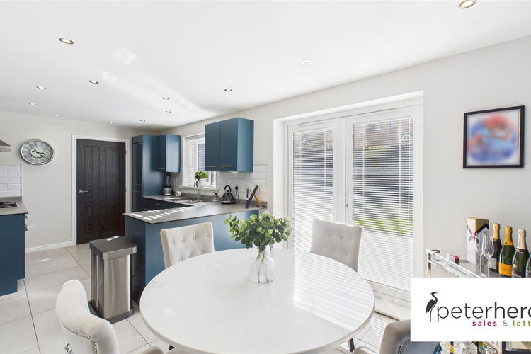 Dining Kitchen - Picture 7 of 37