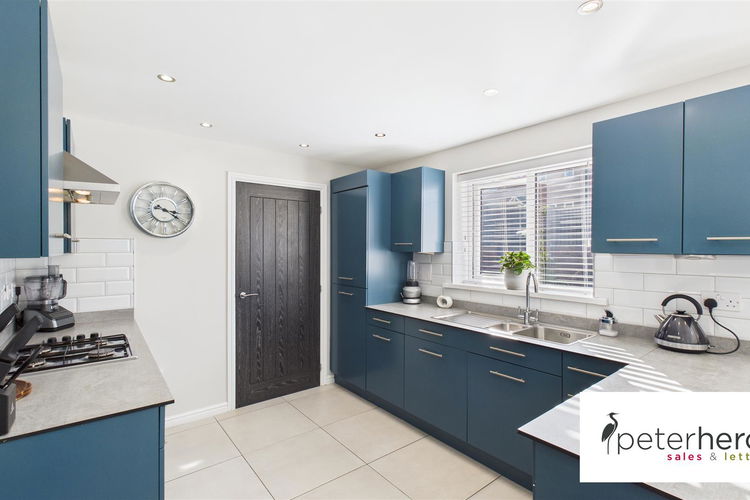 Dining Kitchen - Picture 8 of 37