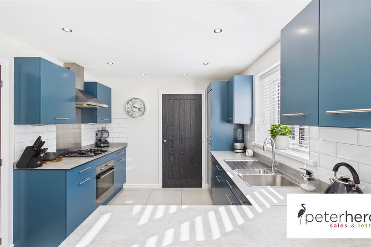 Dining Kitchen - Picture 9 of 37