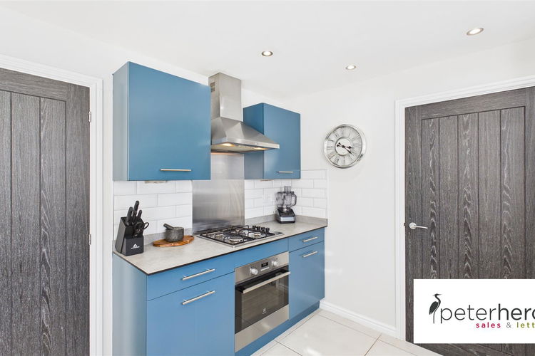 Dining Kitchen - Picture 10 of 37