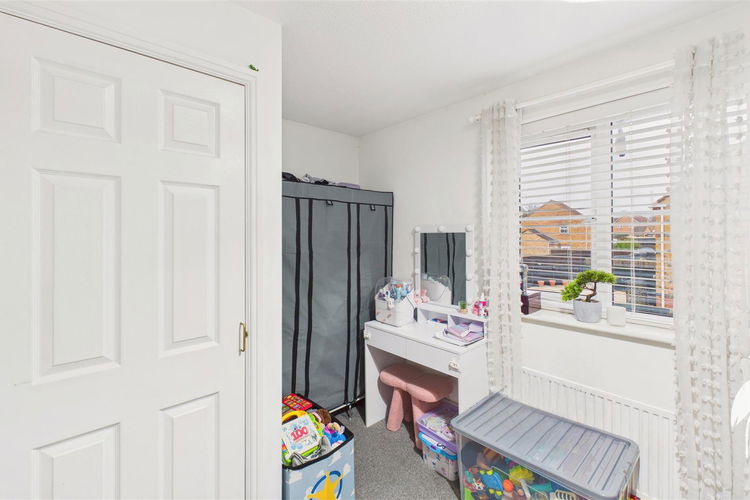 Bedroom 2 - Picture 11 of 16