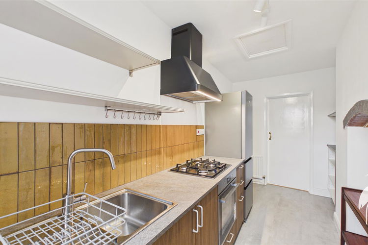 Kitchen - Picture 7 of 13