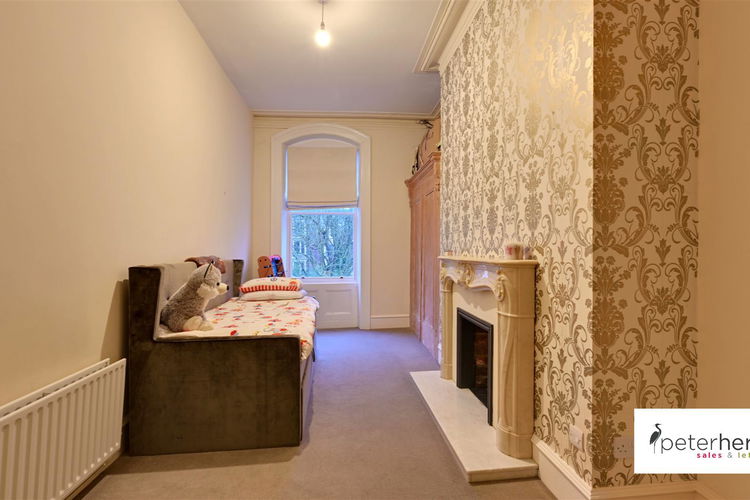 Bedroom 2 - Picture 12 of 19