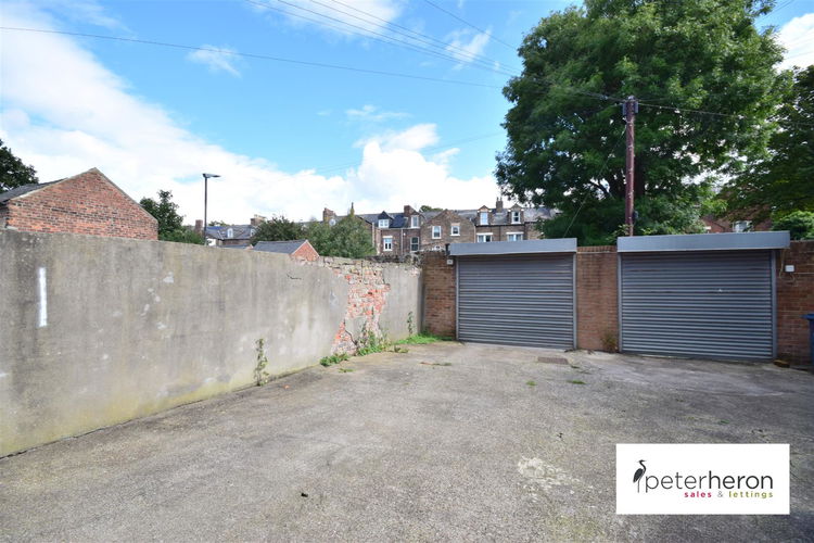 Outside - Picture 18 of 19