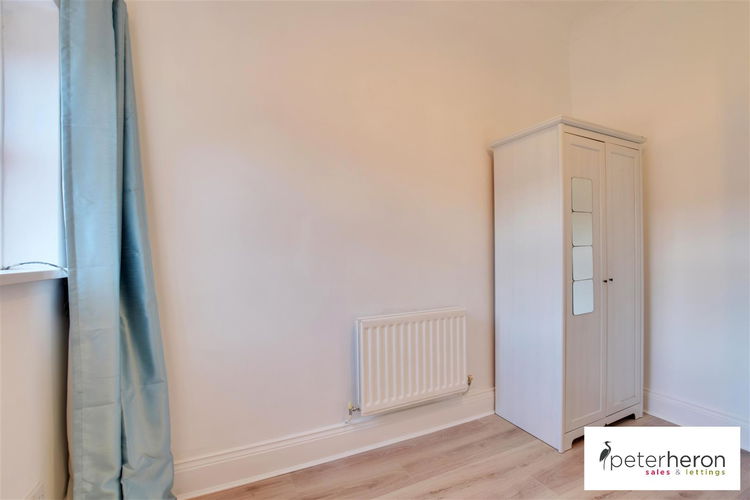 Bedroom 1 - Picture 7 of 12