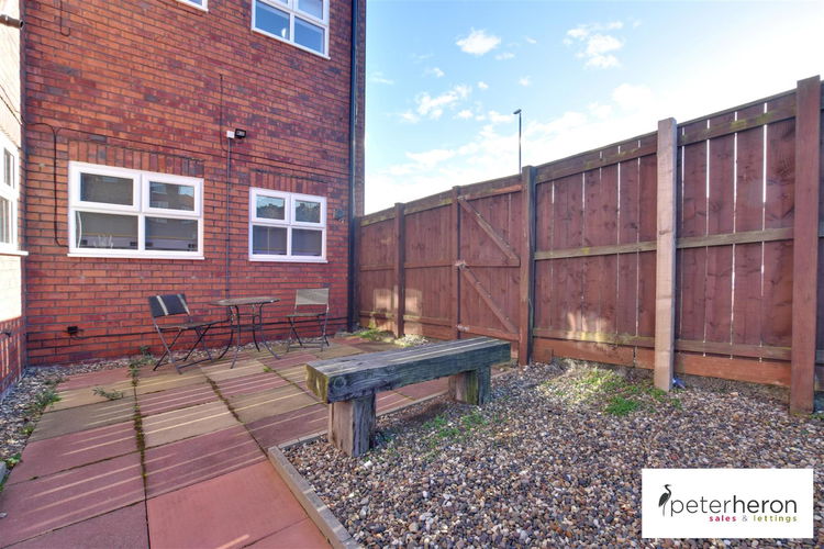 Outside - Picture 12 of 12