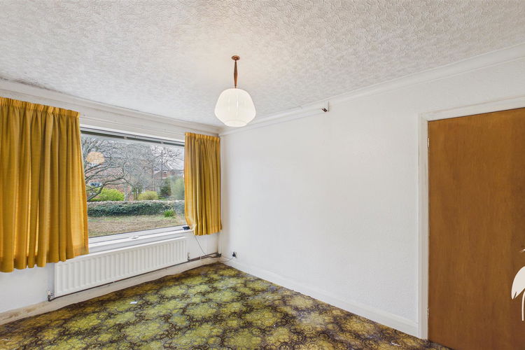 Dining Room - Picture 7 of 28