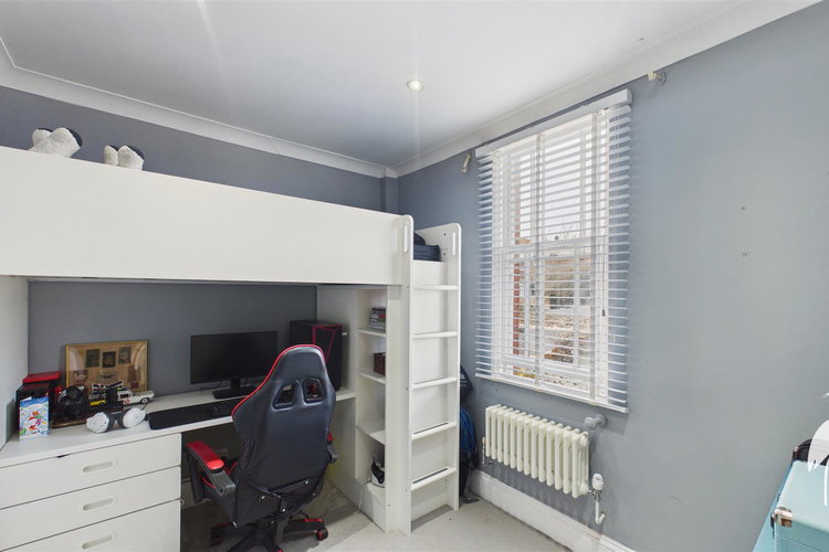 Bedroom 3 - Picture 17 of 25