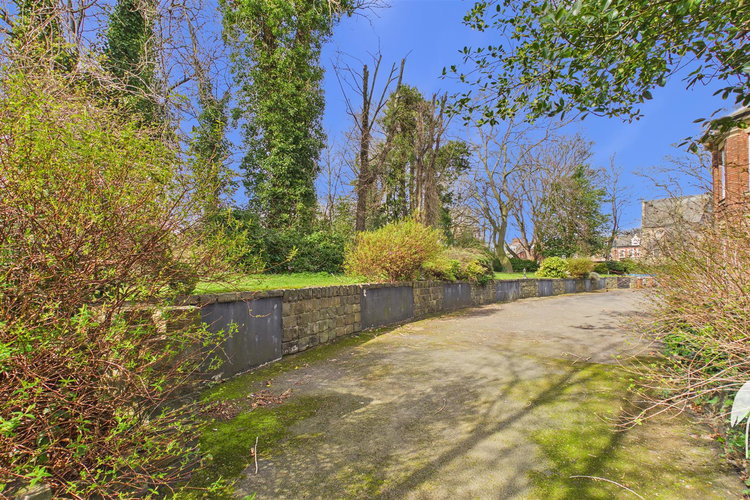 Outside - Picture 28 of 28