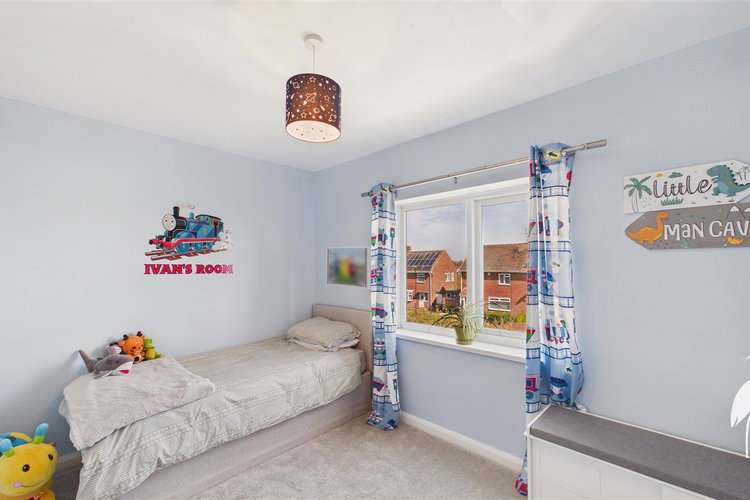 Bedroom 4 - Picture 25 of 42