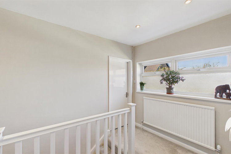 First Floor Landing - Picture 28 of 42